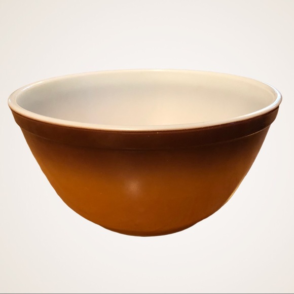 Pyrex Other - VINTAGE PYREX / old orchard 402 bowl 1.5L